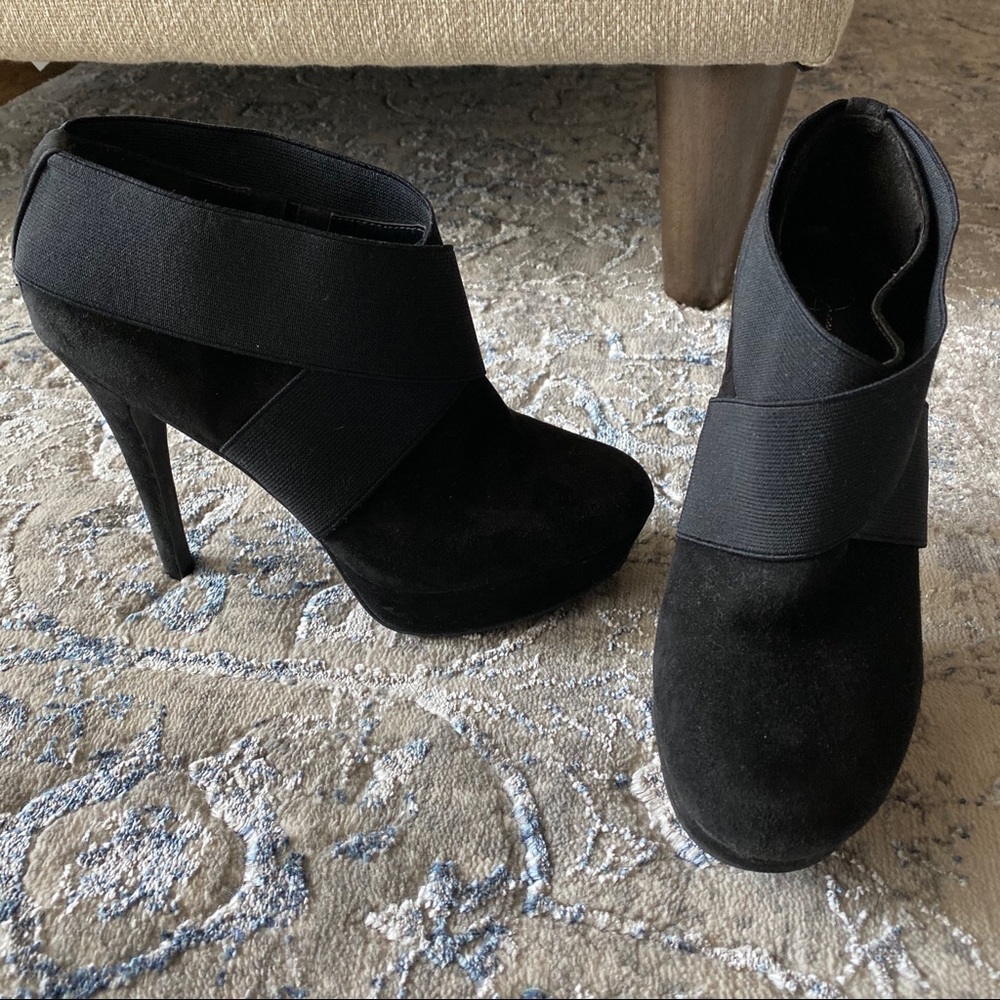 Jessica Simpson boots